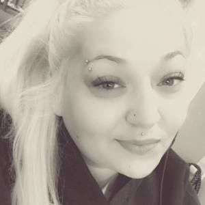 Meet your Posher, Krystle